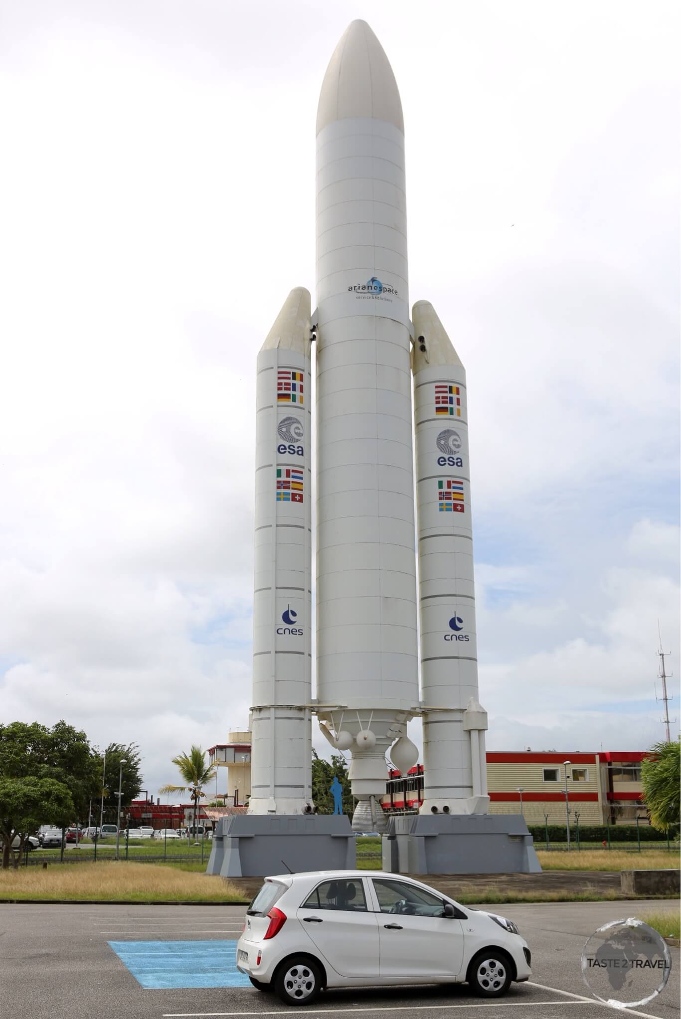This Ariane rocket can carry a payload of 10t into space - enough to lift my car (foreground) into orbit.