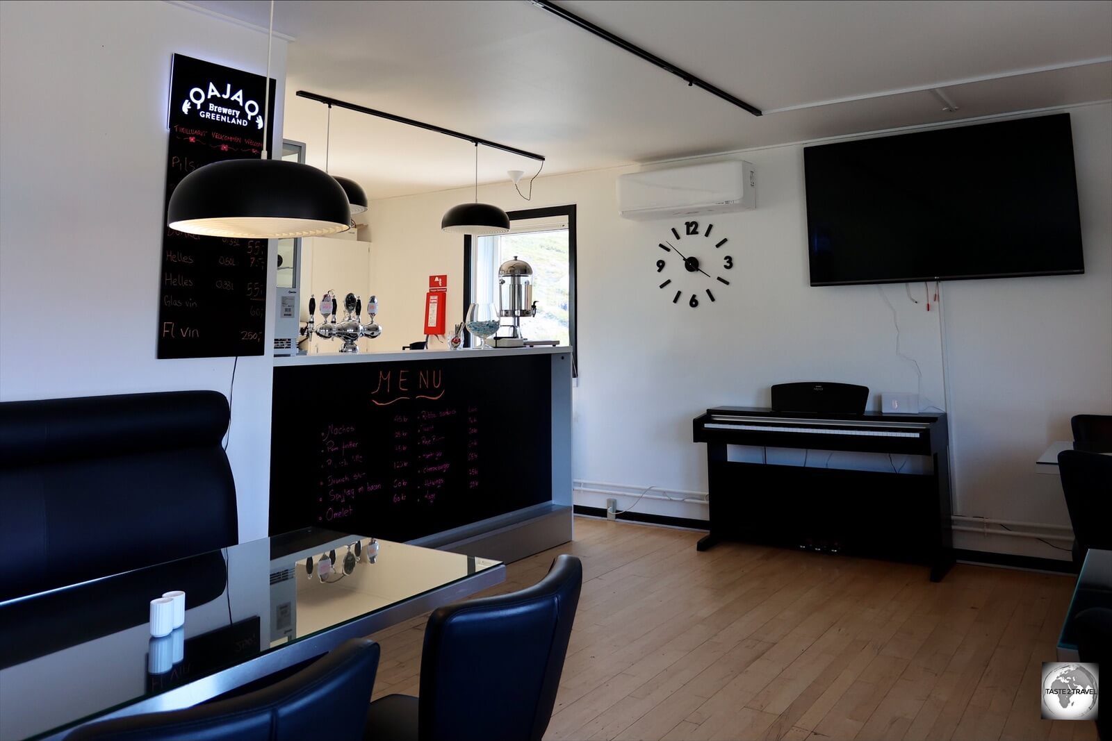 The interior of the Cafe Polar-tut in Narsarsuaq. 