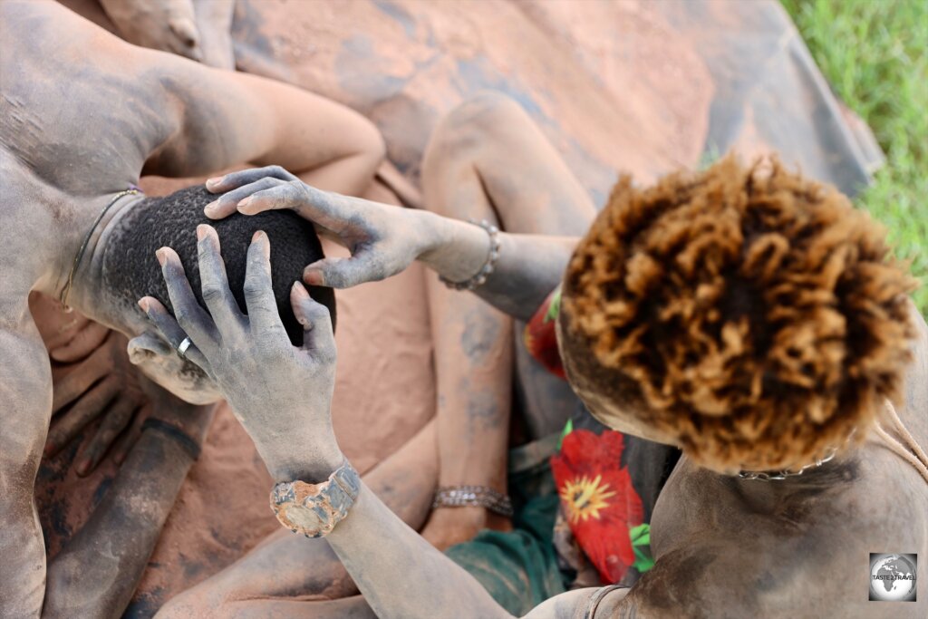 Mundari men of South Sudan rub cow-dung ash into their hair and then bathe their hair in cow urine.